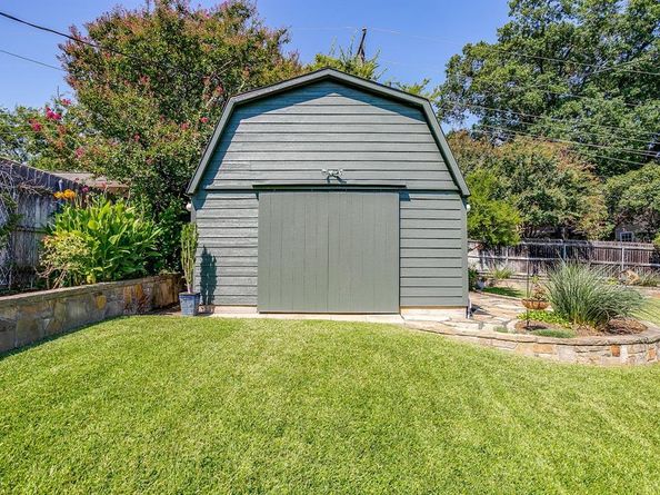 1816  Granada Road , Fort Worth Texas 76116