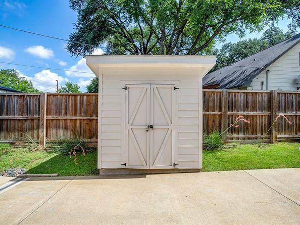 10739  Saint Lazare Drive , Dallas Texas 75229