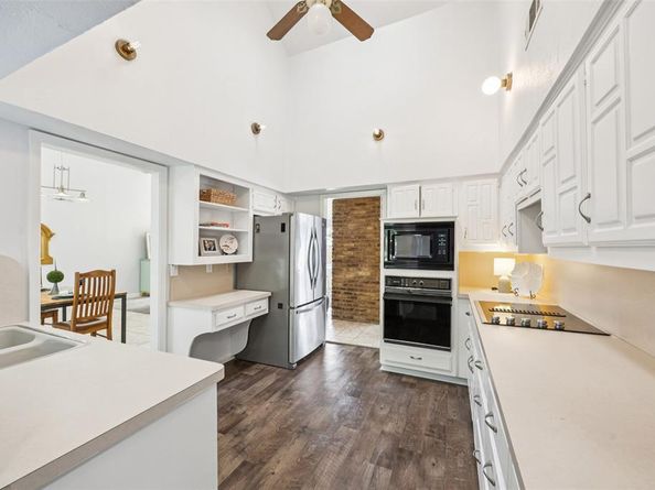 3820  Big Horn Trail , Plano Texas 75075