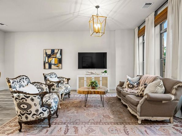 5325  Autumnbrook Court , Dallas Texas 75209