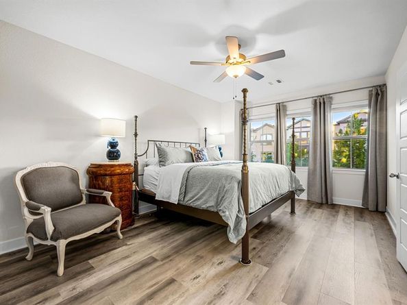 5325  Autumnbrook Court , Dallas Texas 75209