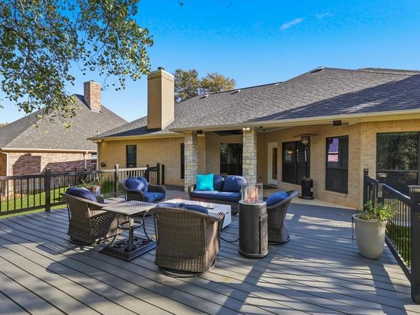 1805  Spinnaker Lane , Azle Texas 76020