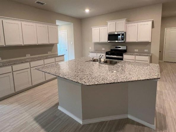 8409  COFFEE SPRINGS Drive , Fort Worth Texas 76131