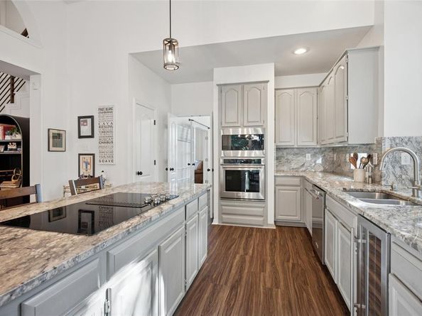 2913  persimmon Place , Rowlett Texas 75088