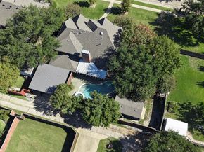 2913  persimmon Place , Rowlett Texas 75088