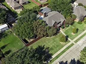 2913  persimmon Place , Rowlett Texas 75088