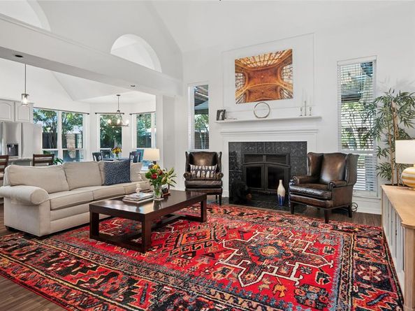 2913  persimmon Place , Rowlett Texas 75088