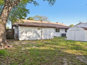 109  Harper Court , Grand Prairie Texas 75051