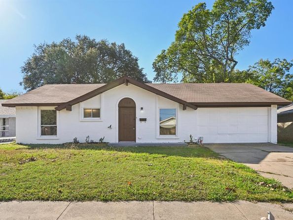 109  Harper Court , Grand Prairie Texas 75051