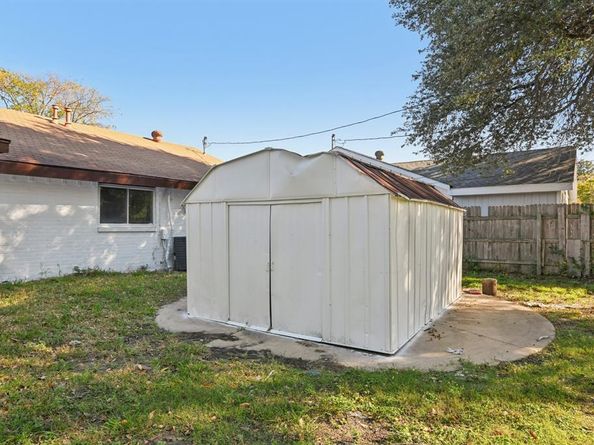 109  Harper Court , Grand Prairie Texas 75051