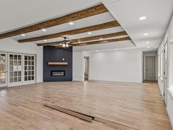 1301  Pecan Valley Drive , Garland Texas 75043