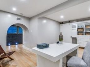 9755  Van Dyke Road , Dallas Texas 75218