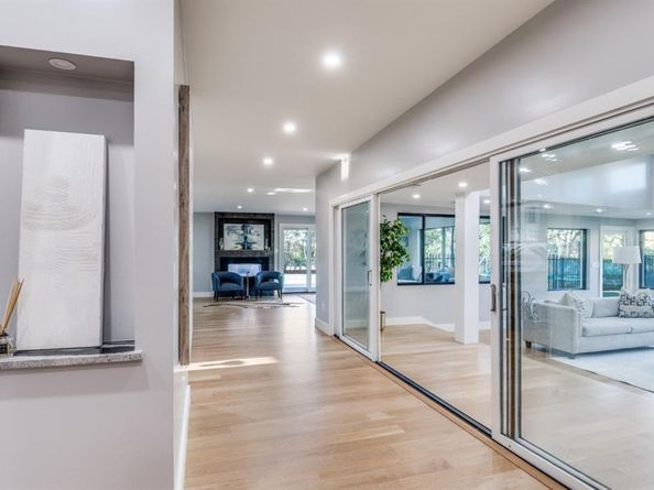 9755  Van Dyke Road , Dallas Texas 75218