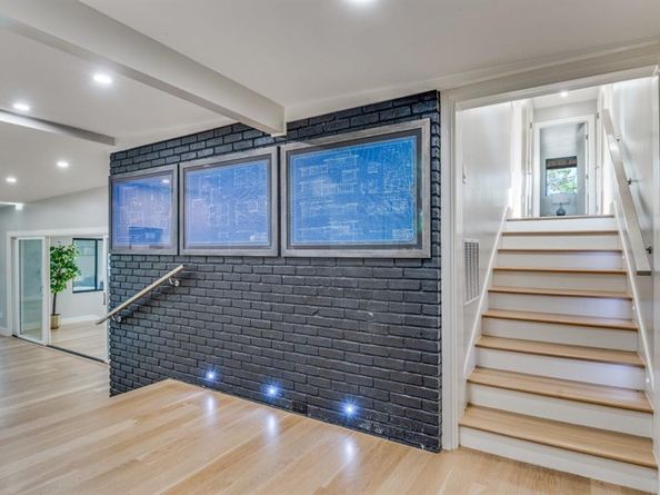 9755  Van Dyke Road , Dallas Texas 75218