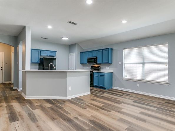 815  Creekside Drive , Little Elm Texas 75068