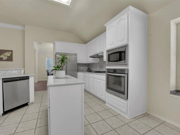 1424  Greenwich Drive , Allen Texas 75013