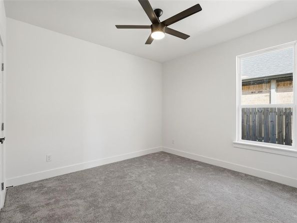 1815  Beauford  , Dallas Texas 75253