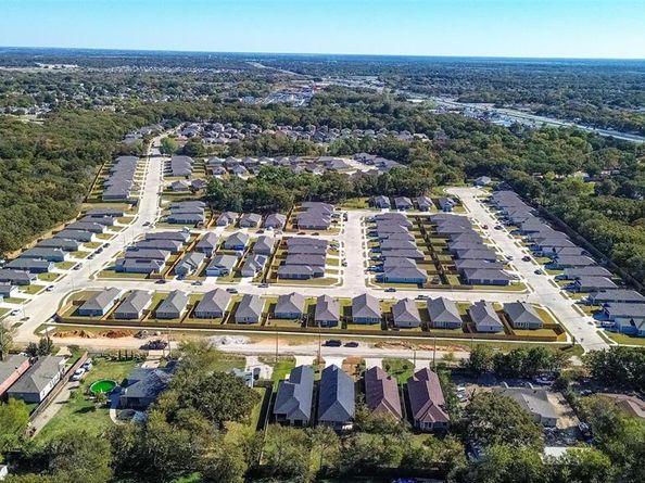 1815  Beauford  , Dallas Texas 75253