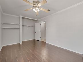 43  Abbey Road , Euless Texas 76039