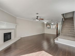 43  Abbey Road , Euless Texas 76039