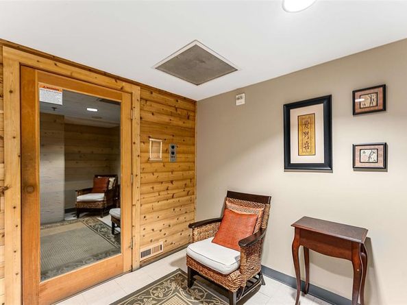 1505  Elm Street  1003, Dallas Texas 75201