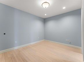 1505  Elm Street  1003, Dallas Texas 75201