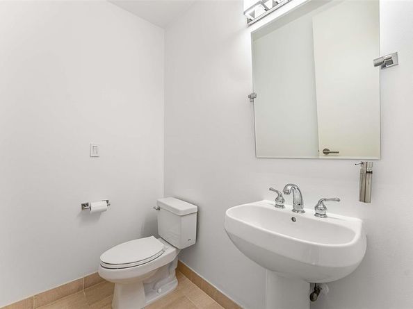 1505  Elm Street  1003, Dallas Texas 75201