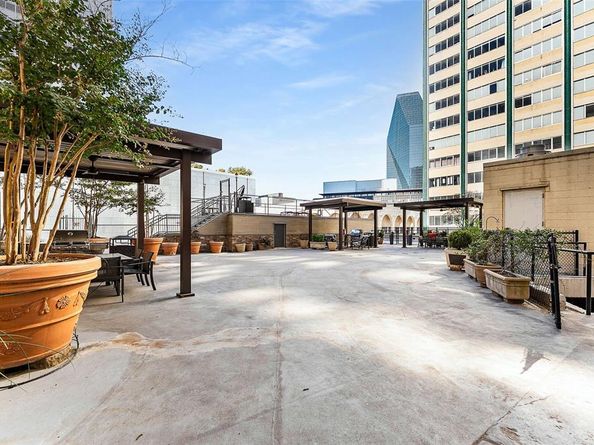 1505  Elm Street  1003, Dallas Texas 75201