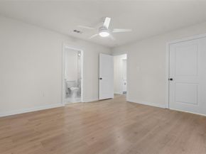 1638  Stevens Street , Dallas Texas 75228