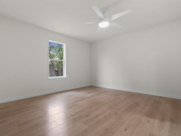 1638  Stevens Street , Dallas Texas 75228