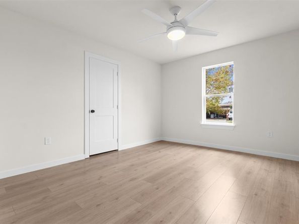 1638  Stevens Street , Dallas Texas 75228