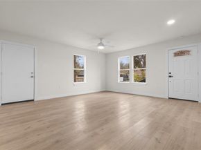 1638  Stevens Street , Dallas Texas 75228