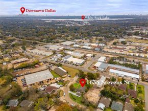 1638  Stevens Street , Dallas Texas 75228