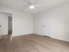 1638  Stevens Street , Dallas Texas 75228