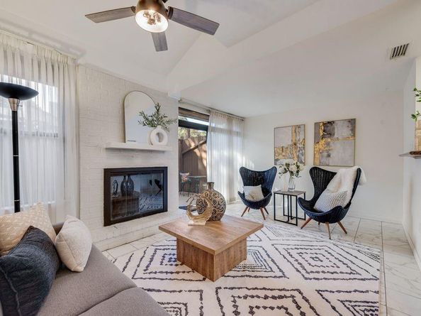 3211  Whispering Oak  , Farmers Branch Texas 75234