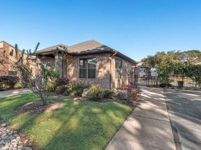 3211  Whispering Oak  , Farmers Branch Texas 75234