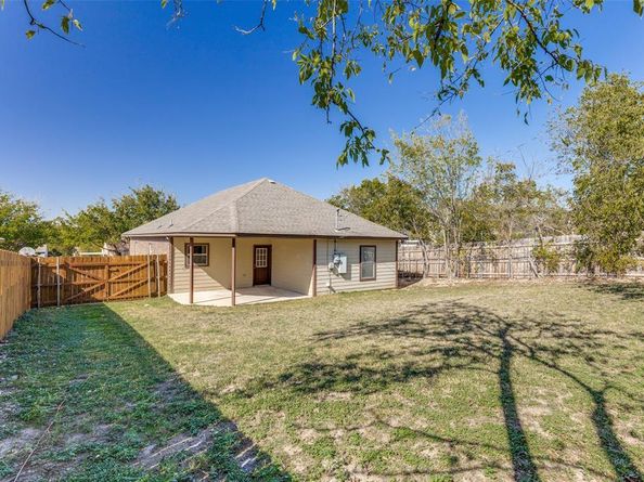 1732  Lawther Drive , River Oaks Texas 76114