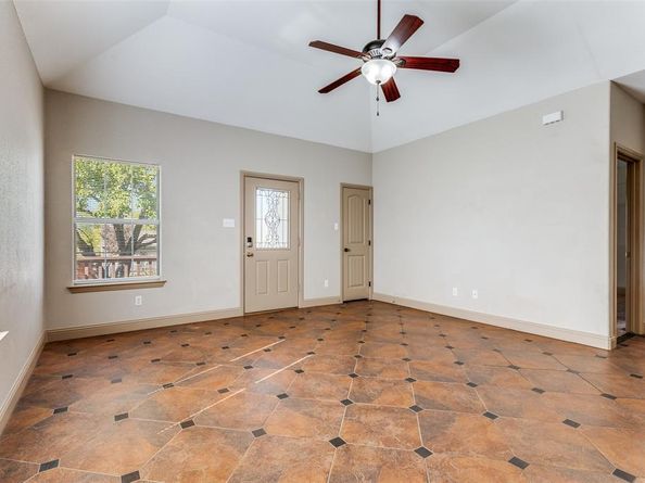 1732  Lawther Drive , River Oaks Texas 76114