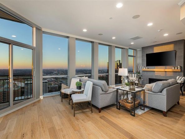 500  Throckmorton Street  3206, Fort Worth Texas 76102