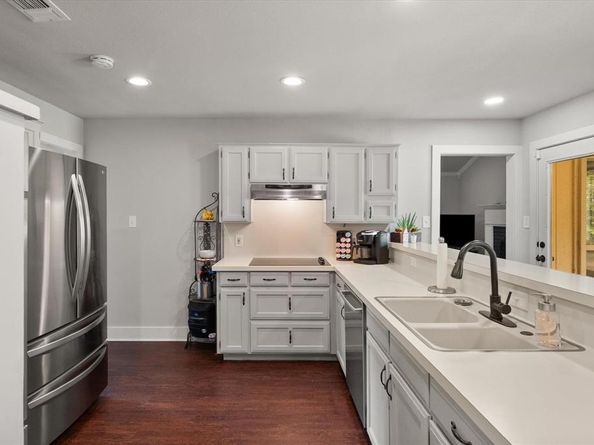 1301  Pinon Drive , Mansfield Texas 76063