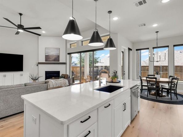 2617  Eclipse Place , Celina Texas 75009