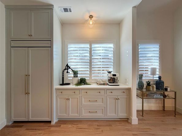 6537  Trammel Drive , Dallas Texas 75214