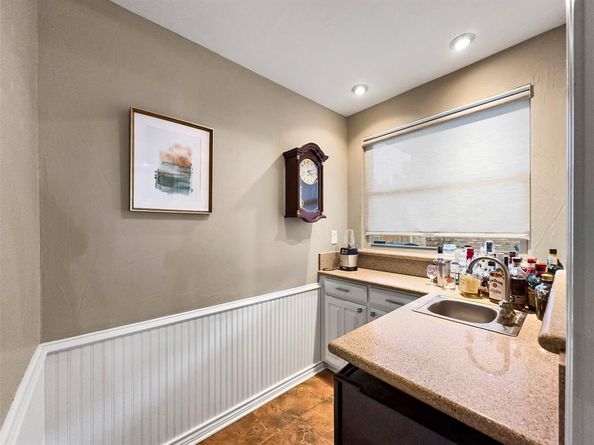 6306  Chelsea Way , Garland Texas 75044