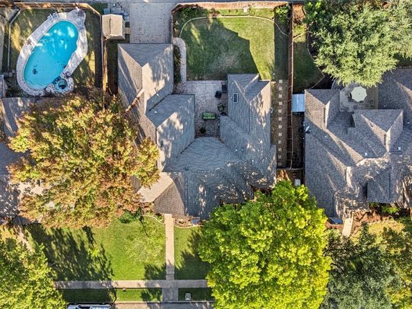 6306  Chelsea Way , Garland Texas 75044