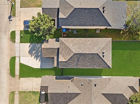 10724  Wild Oak Drive , Fort Worth Texas 76140