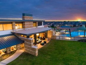 7254  Bay Hill Drive , Frisco Texas 75036