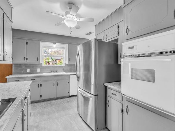 6020  Wester Avenue , Fort Worth Texas 76133