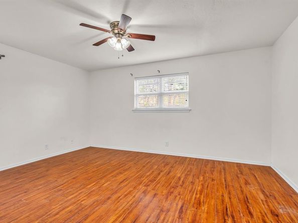 6020  Wester Avenue , Fort Worth Texas 76133