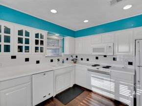 1008  Louise Street , Irving Texas 75060