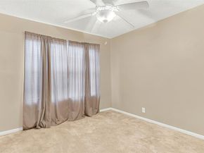 2729  Lockhart Avenue , Dallas Texas 75228